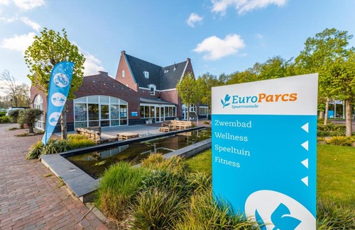Halfweg Ski Chalet | EuroParcs Spaarnwoude