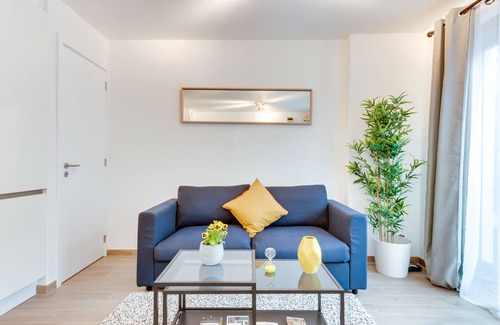 Upper Town Apartment | Europea Royal Studio Residence