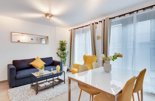 Upper Town Apartment | Europea Royal Studio Residence