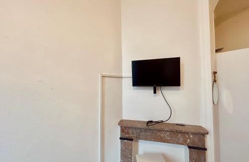 Wijk van de Squares Apartment | European District Apartment Eleven