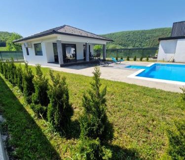 Mali Radic Villa | Eurouna relax