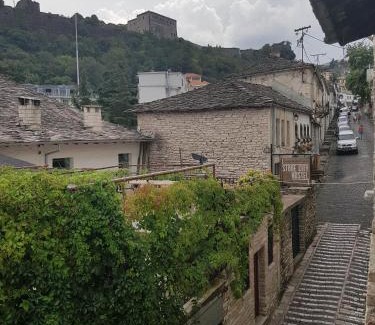 Gjirokaster House | Eva Guesthouse