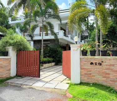 Kannur Apartment | Eva homestay pinarayi kannur