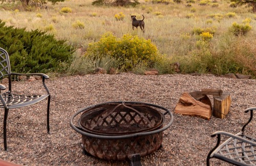 Flagstaff Cabin | Eva's Family Retreat Rustic & Rural+2.4 Acres+Sauna+ Fire Pit