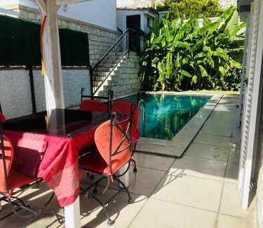 Alacati Villa | Evalacati - Villa Palma-Tamamen Müstakil Villa