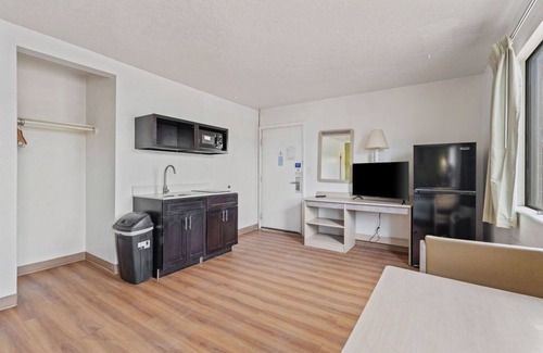 Evanston Hotel | Evanston Inn Extended Stay