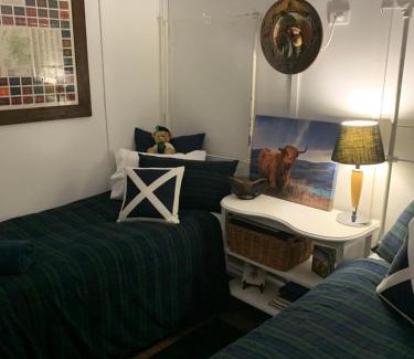 Ilfracombe Bed & Breakfast | Evanston Station