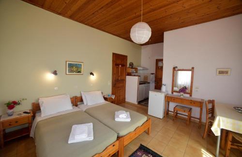 Mithimna Apartment | Evanthia Toroz Rooms & Studios