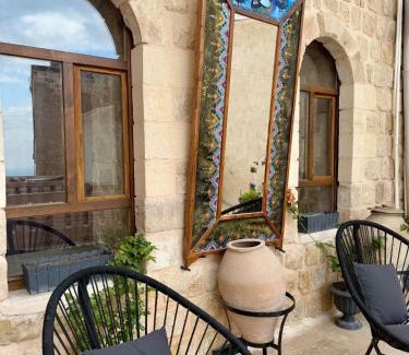Artuklu Hotel | Evar Konağı