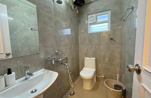 Hyderabad Apartment | Evara Grand Vista Fully Equipped 3BHK near AMB