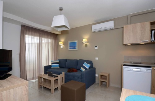Le Barcares Condo | Evasion Soleil | En Bord de Plage + Vue Mer