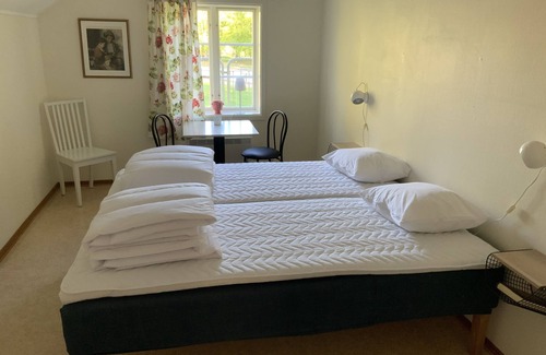 Vaxjo Municipality Hostel | Evedals Vandrarhem - Hostel