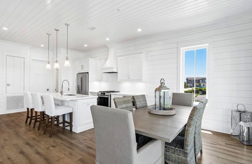 Ono Island House | Even Keel at The Osprey | Elevator | Free Boat Slip | Pool | Beach Getaways