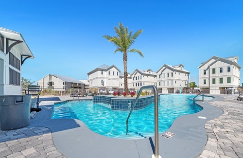 Ono Island House | Even Keel at The Osprey | Elevator | Free Boat Slip | Pool | Beach Getaways