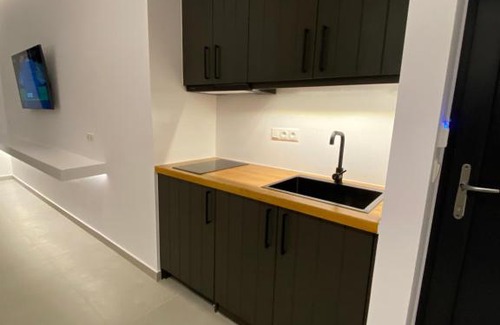 Naxos Town Apartment | Evenos Suites