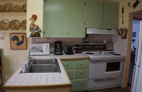 Fruita House | Events, Large Groups, Campers - Stay in This Historic Farm House!