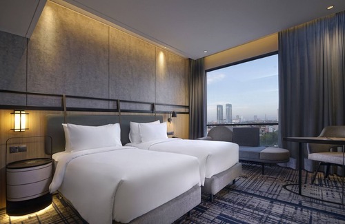 Gubeng Hotel | Everbright