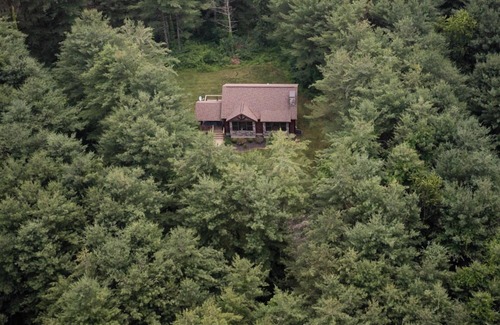 Laurelville Cabin | Evergreen - Hosted by The Chalets