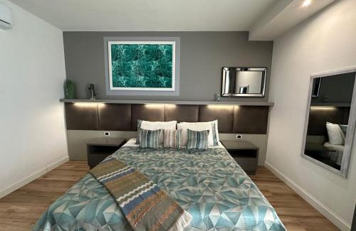 Lezhe Hotel | Evergreen Laguna Vain-Lezhe