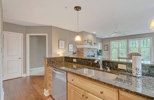 Foscoe House | Evergreens 1222- Mountain Condo, Gated Resort, Indoor/Outdoor Pools and Hot Tub, Fitness Area, Fi.
