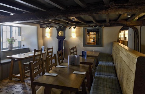 North Bovey Hotel | Eversfield Organic at The Ring of Bells Inn