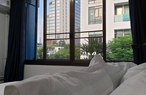 Silom House | Every Surawong