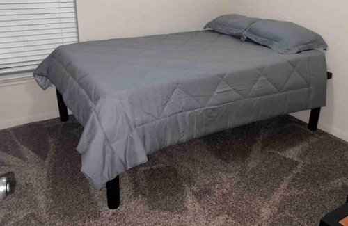 Norman Apartment | Everything you need to call home + car rental