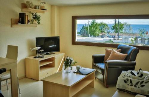 Fourka Hotel | EVLOGIA HOTEL SEAFRONT and ANEX by Greek Pride