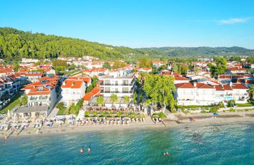 Fourka Hotel | EVLOGIA HOTEL SEAFRONT and ANEX by Greek Pride
