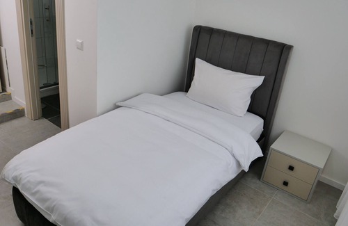 Oferdingen Hotel | Evsenn Hotel