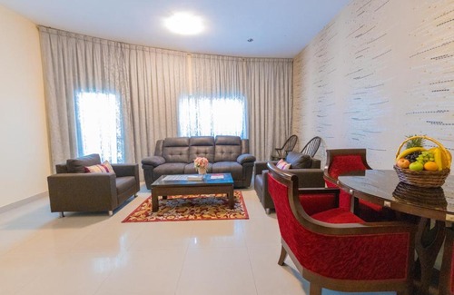 Ajman Hotel | Ewan Tower Hotel Apartments