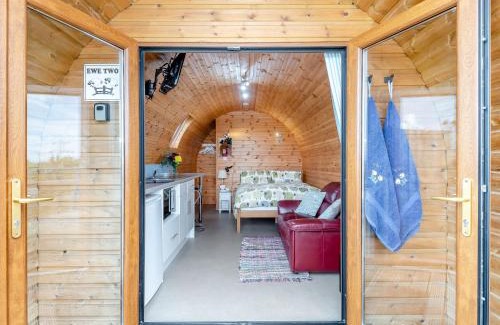 Oakenholt House | Ewe Two