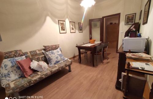 La Morra Apartment | Ex Ostu Impero: vino, tartufo ed ospitalità