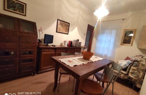 La Morra Apartment | Ex Ostu Impero: vino, tartufo ed ospitalità