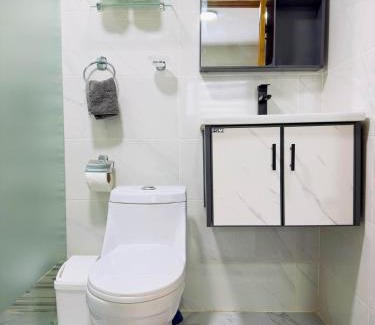 Ensanche Isabelita Apartment | Excelente Apartamento Completo Renta Carro Disponible