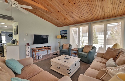 Fenwick Island House | Excellent 4 bedroom Beach House in Fenwick Island, walking distance to the Beach! Wifi available!