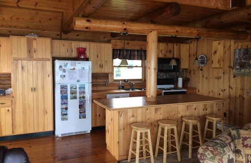 Barbeau Cottage | Excellent Freighter View!