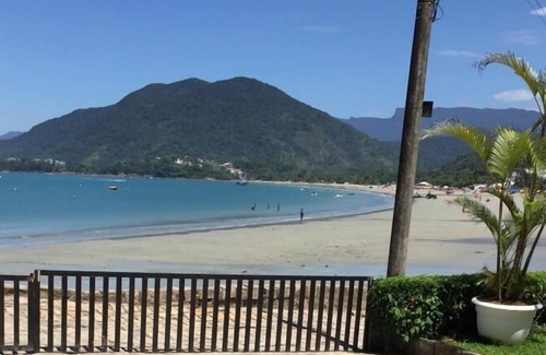 Praia da Enseada House | Excellent house, 4 meters from the sand, magnificent view on the Beach of the Cove Ubatuba