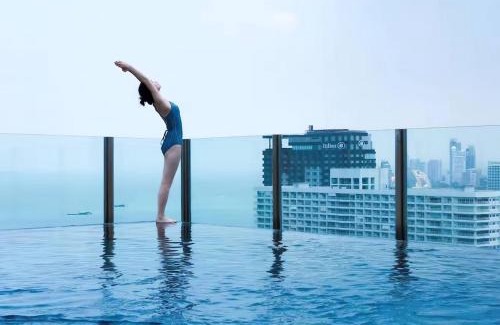 Central Pattaya Apartment | Excellent Location - Condo Infinity Pool Pattaya