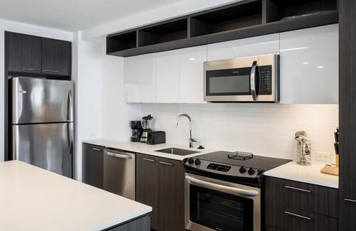 Reston Apartment | Excellent Reston Location| nr Cafes | nr Dulles Airport