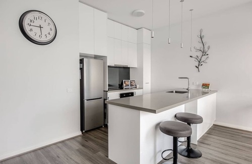 Preston Apartment | Excelsior Balcony Haven above Bustling High St