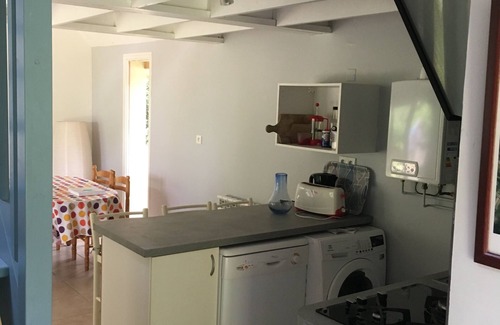 Combrit House | Exceptional situation for this Cottage in the preserved village of St Marine