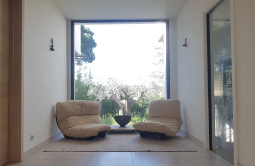Saint-Raphael House | Exceptional contemporary architect-designed villa 350 m2