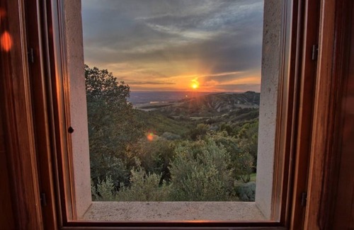 Guardea House | Exceptional country estate on 3 acres, pool, bicycles, olive grove, privacy