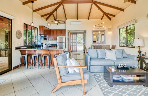 Dominicalito House | Exceptional Dog-Friendly Treetop Condo with Ocean Views & Breezy Balcony