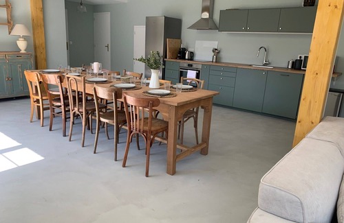 Lingevres House | Exceptional group gîte for families, friends, professionals 24 pers.