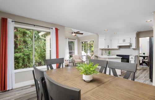 Bridlemile House | Exceptional Pet Friendly Home, Game Room w/Pool Table, Large Deck and Seating, 5 Miles to Portland