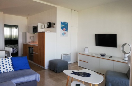 Villeneuve Loubet Beach Apartment | Exceptional SEA VIEW - 2 rooms in Marina Baie des Anges - Nice/Côte d'Azur