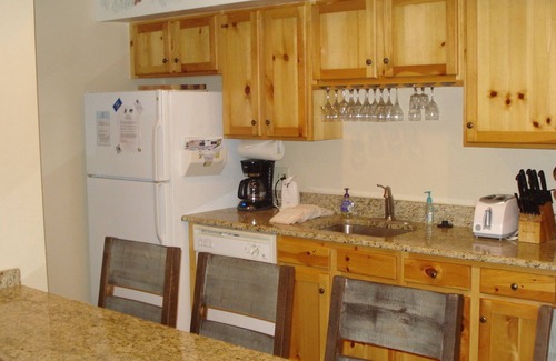 Breckenridge Condo | Exceptional Ski-in/Ski-Out at Breckenridge Peak 8.