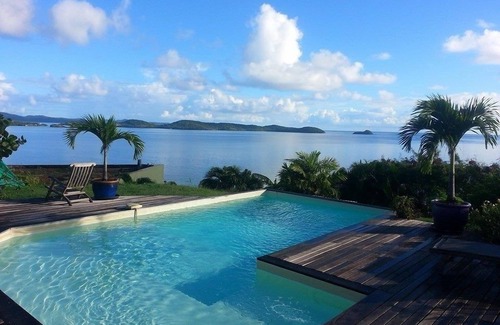Le Robert Villa | Exceptional standing sea view villa at Robert.